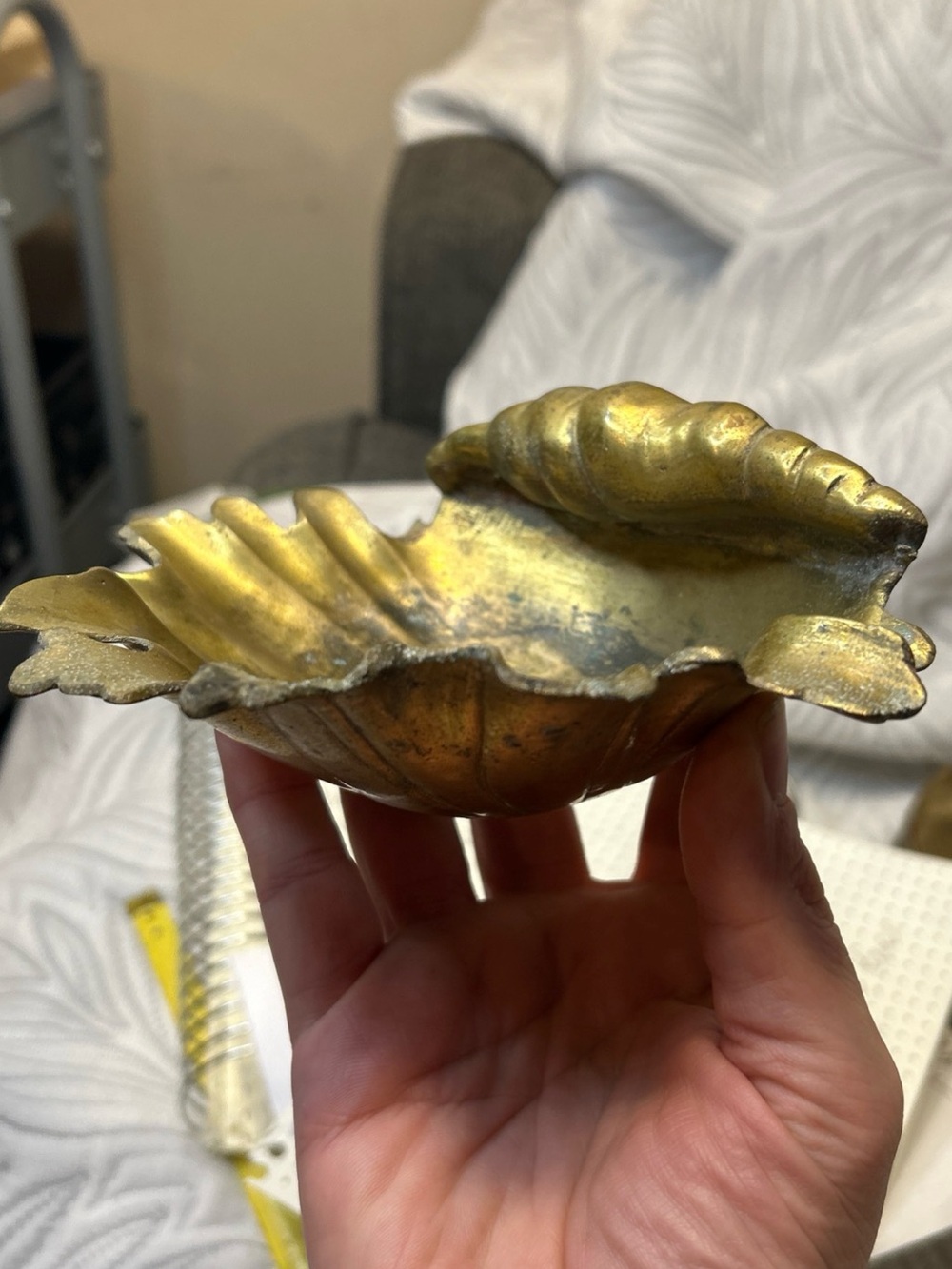 ✨ Brass Seashell Dish✨ - Picture 2 of 8